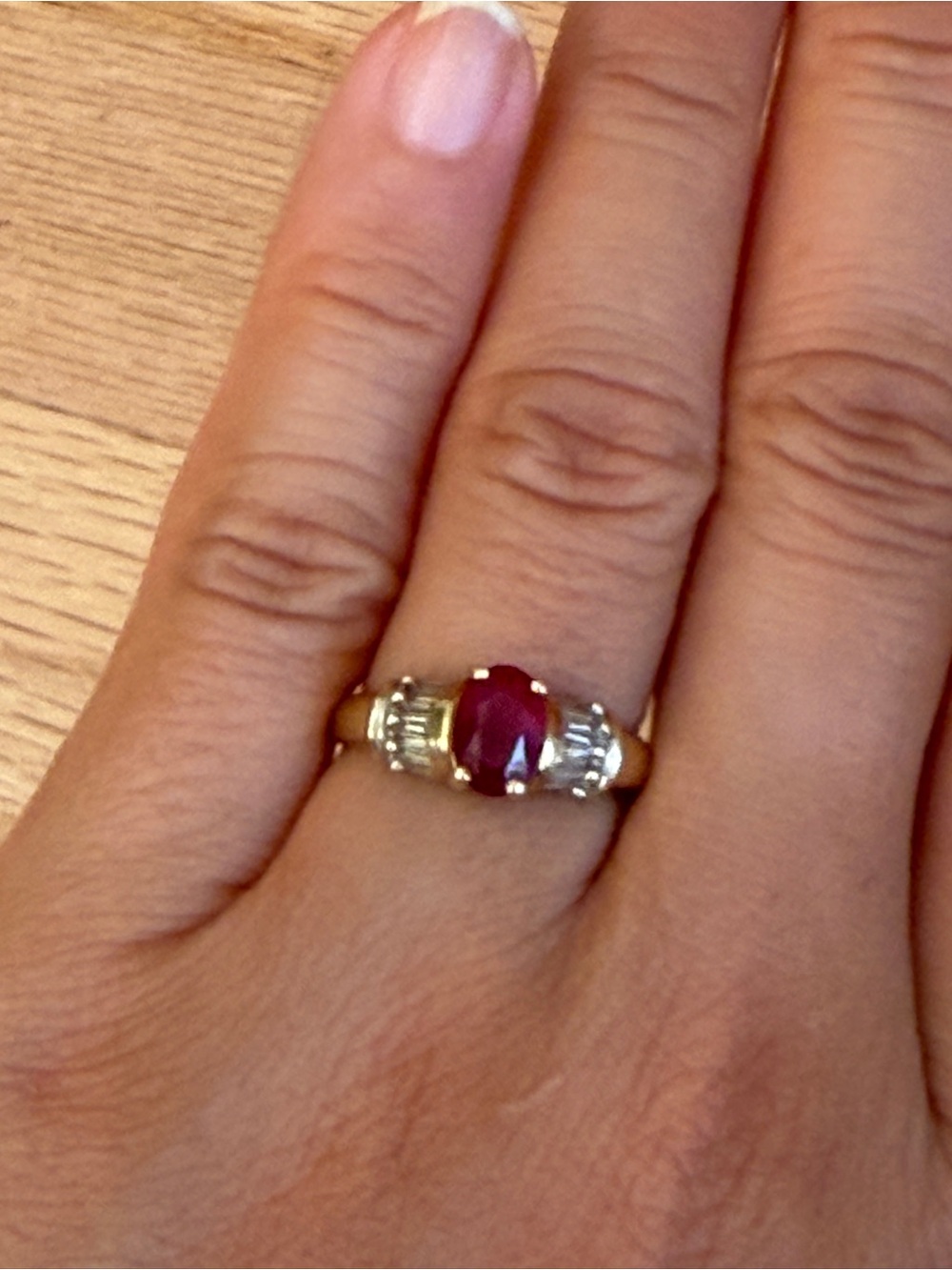 Vintage 14k solid gold ruby ring - Picture 9 of 11